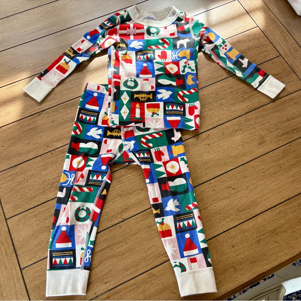 Hanna Andersson Modern Merry Long John Christmas Pajamas, size 3T